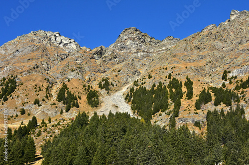 Naturpark Texelgruppe in Südtirol, Italien, Blick zum Hochgangschartl bei der Hochganghütte photo