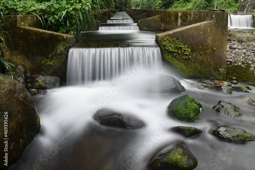 Escalier d'eau en cascade