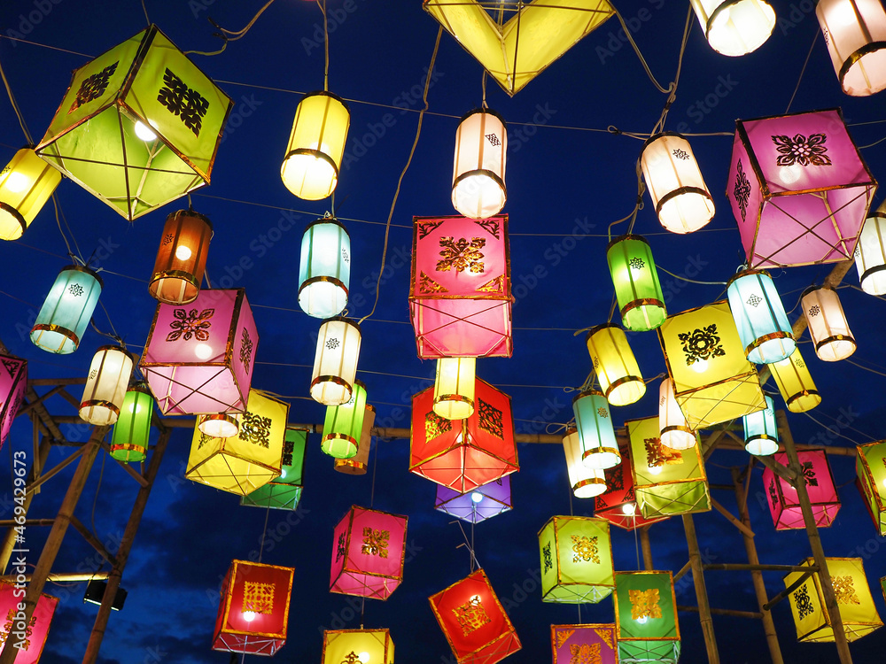 Naklejka premium Loy Kratong festival , Lantern Festival or Yee Peng Festival (North of Thailand new years) , Chiang Mai ,Thailand