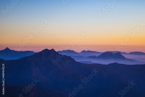 sunrise in the mountains © Rithwik