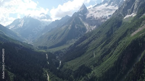 view of the mountains