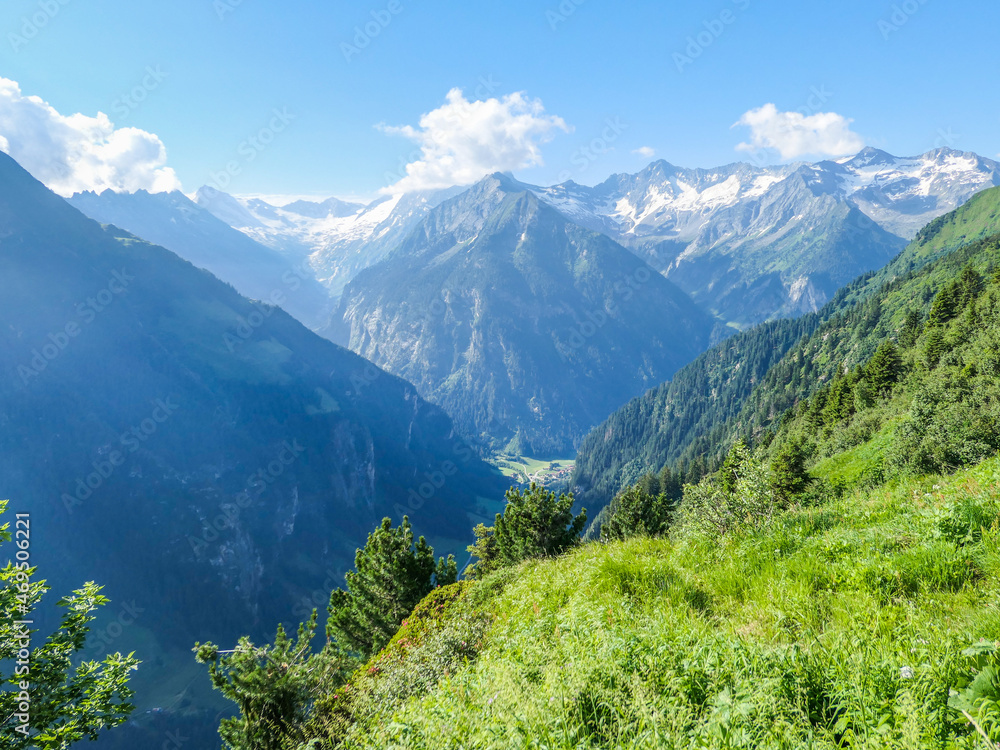 Wanderung Finkenberg - Gamshütte im Zilleral Wanderung Finkenberg - Gamshütte im Zilleral
