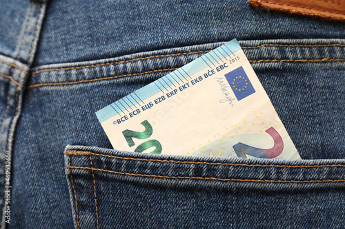 Billede på lærred Euro banknote in pocket of jeans, closeup. Spending money