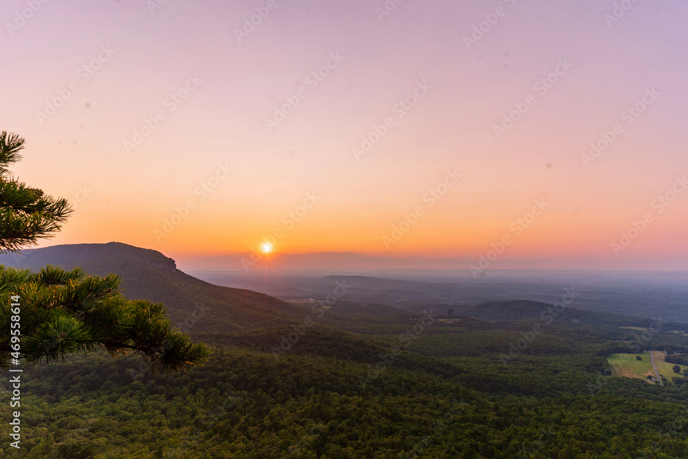 Naklejka premium sunset in the mountains