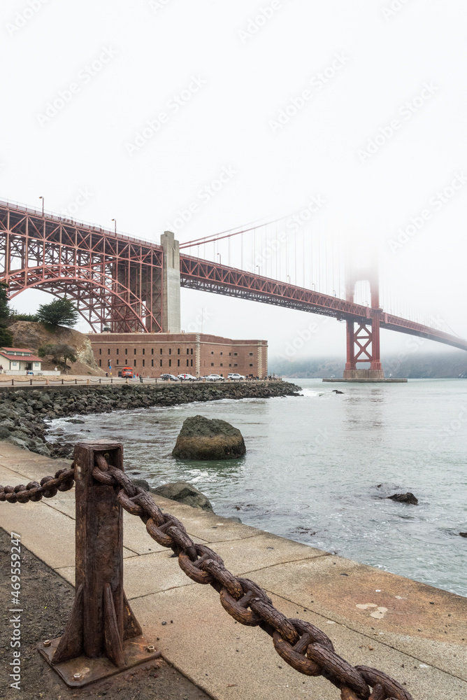 Fototapeta premium View on Golden Gate Bridge from Golden Gate Beach, San Francisco