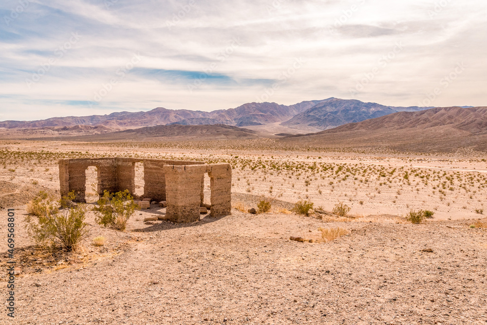 Old ruined building from the old gold rush time, Death Valley
