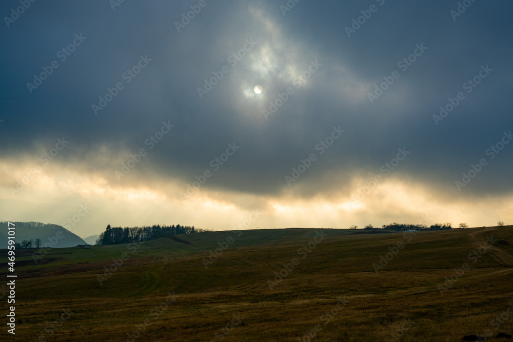 Sonnenuntergang, Wolken, Wind, Wasserkuppe, Hessen, Deutschland, Rhön