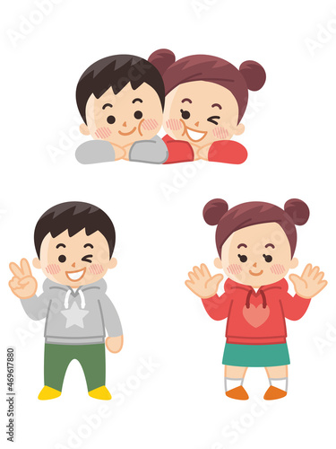 秋服を着た男の子と女の子　秋