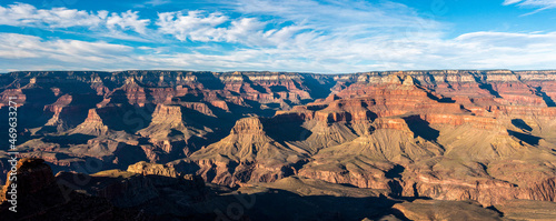 Scenic view on the Grand Canyon from South Kaibab Trail, Arizona