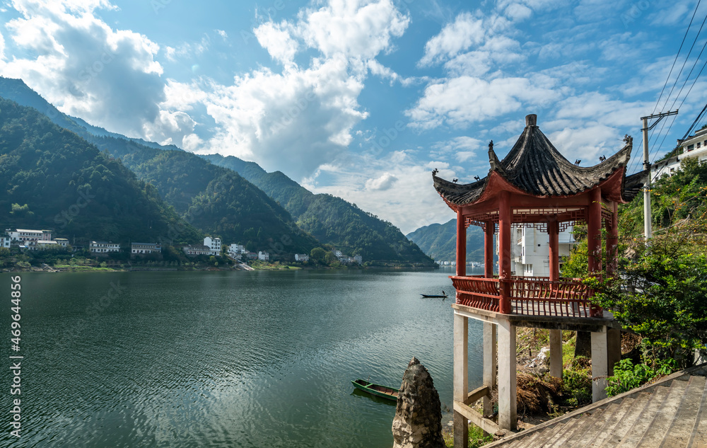 Ancient villages along the Xin'an River in Huizhou Ancient villages along the Xin'an River in Huizhou