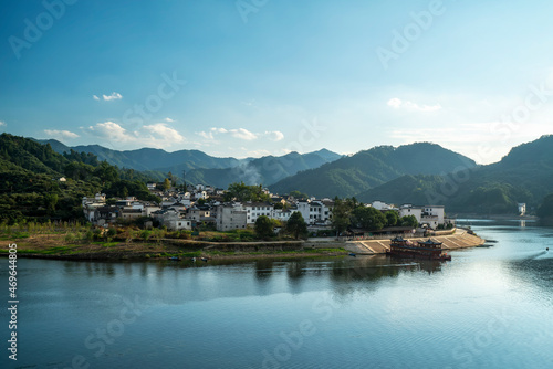 Ancient villages along the Xin'an River in Huizhou © 昊 周