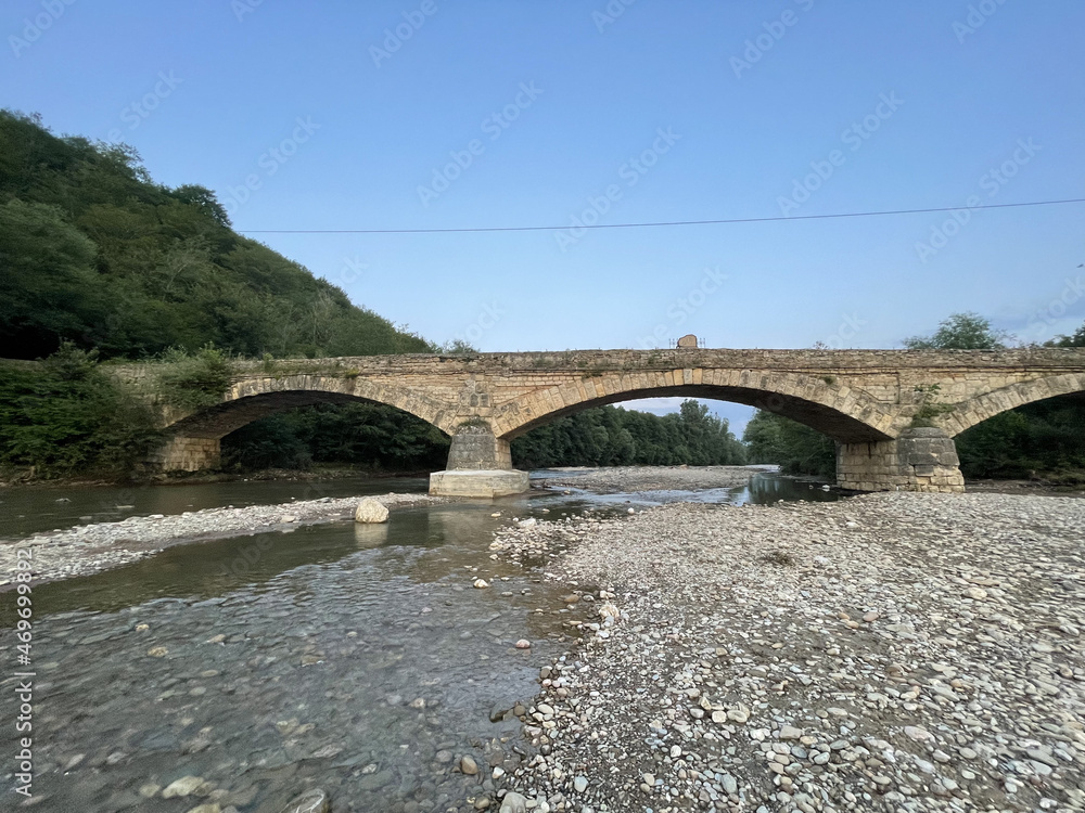 
A stone bridge