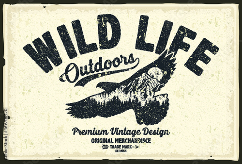 VINTAGE RETRO LOGO SILHOUETTE ANIMALS BACKGROUND POSTER CARD OUTDOOR ADVENTURE MOUNTAIN FOREST