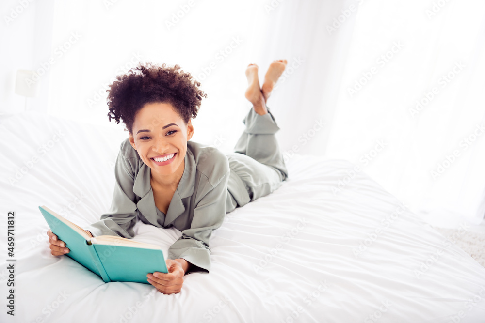 Photo of curious smart student lady early morning bed study concept wear silky gown in light bedroom home indoors Photo of curious smart student lady early morning bed study concept wear silky gown in light bedroom home indoors