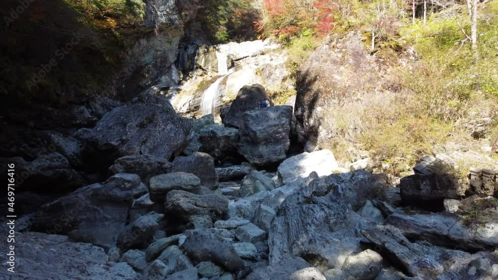 アメガエリの滝 秋の空撮 アメガエリの滝 秋の空撮