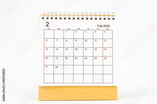 February 2022 desk calendar © gamjai