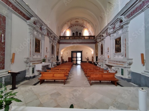 Ravello - Interno della Chiesa di San Francesco dall'altare