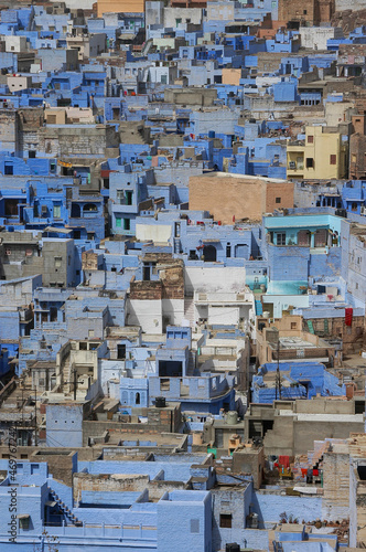 Casas azules en un barrio de Jodhpur en la región india de Rajastán © s-aznar