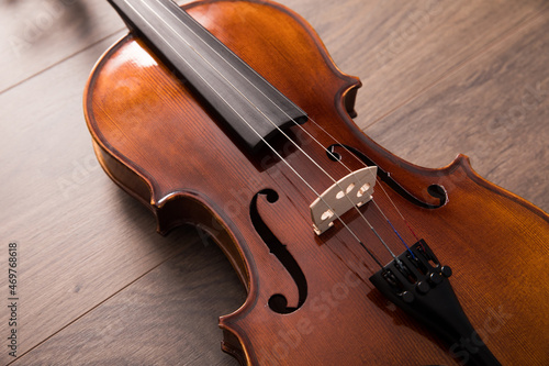 Classic music violin vintage