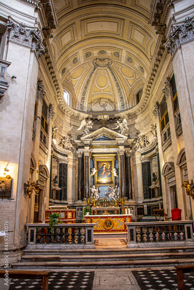 Altare chiesa Roma