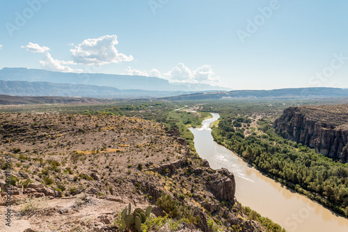 Obraz na płótnie Scenic view over Rio Grande river in Big Bend National Park
