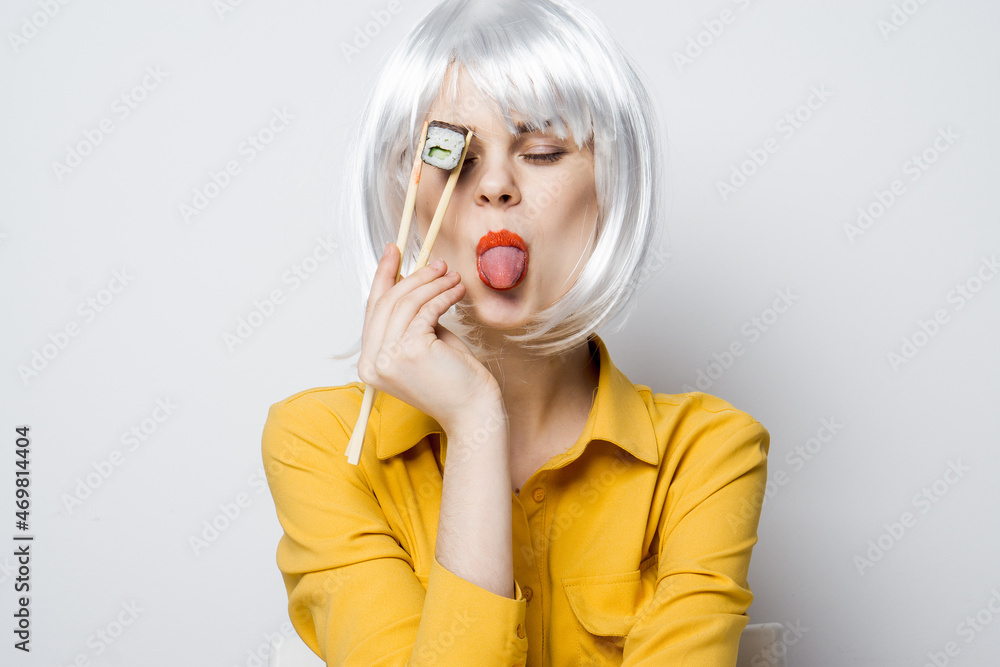 cheerful woman in white wig japanese food glamor cheerful woman in white wig japanese food glamor