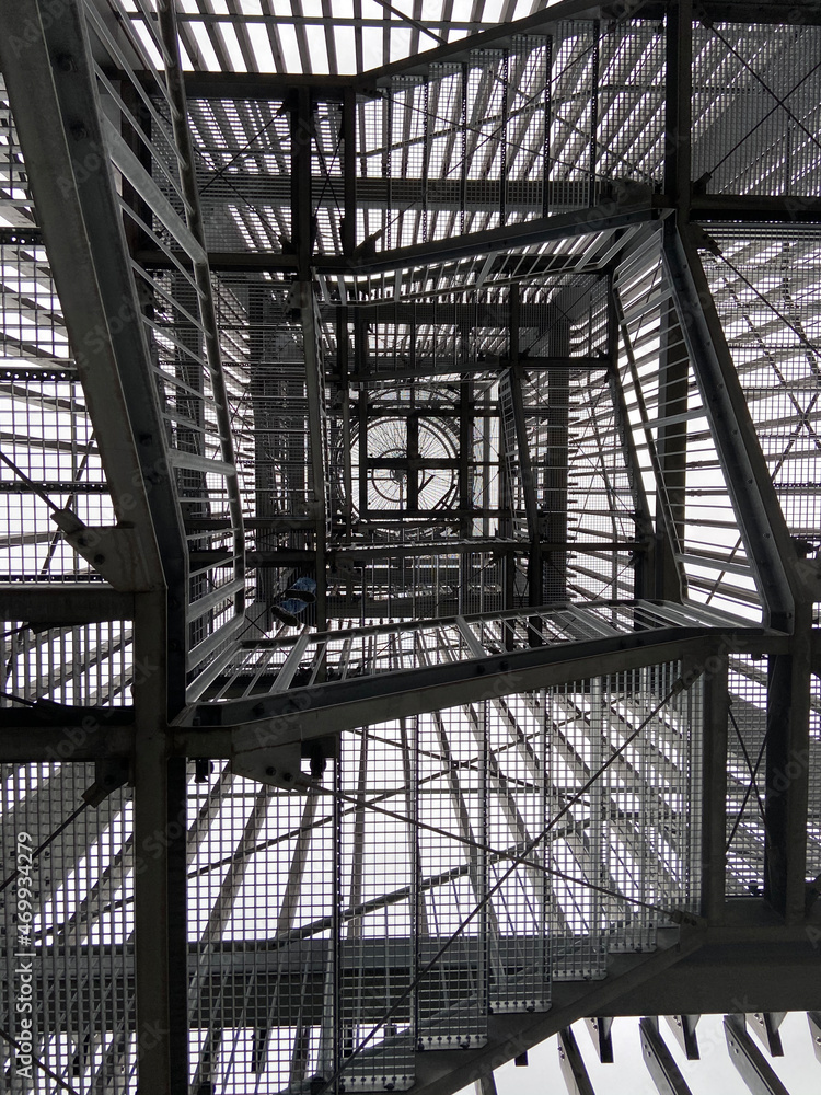 metal structure metal structure