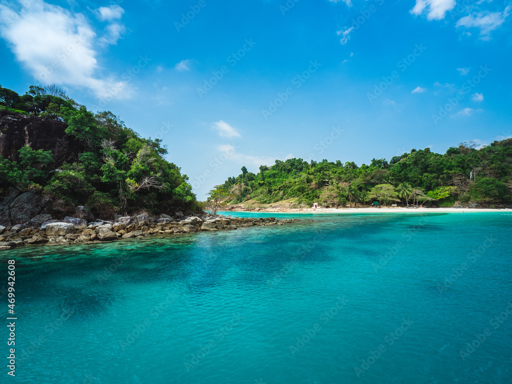 Ko Rang Island. Scenic rocky island, clear turquoise seawater and coral reef. Beautiful snorkeling spot in Mu Koh Chang National Park, Trat, Thailand.