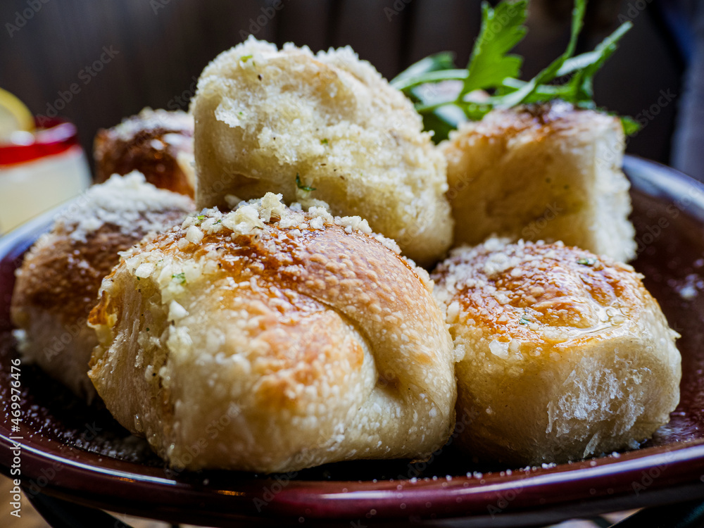 garlic bread bites with parmesan cheese and basil garlic bread bites with parmesan cheese and basil