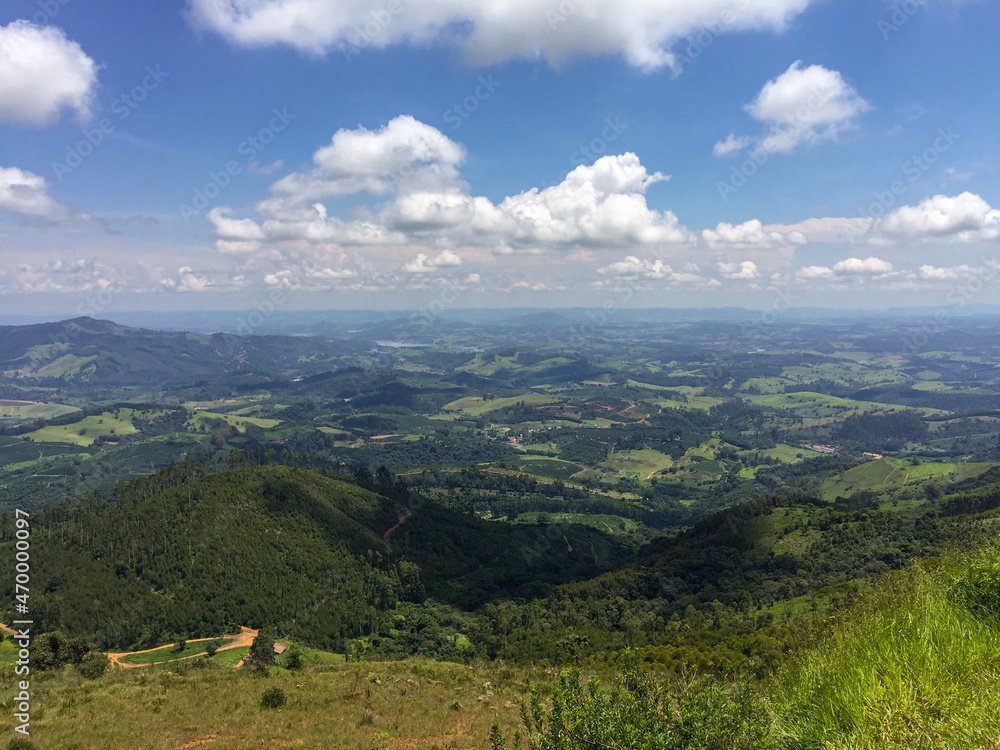 Mountains of Minas Gerais seen through the paraglider ramp in Poços de Caldas. Image made by smartphone