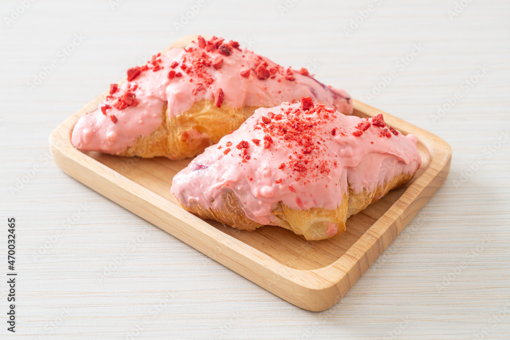 croissant with strawberry chocolate sauce croissant with strawberry chocolate sauce