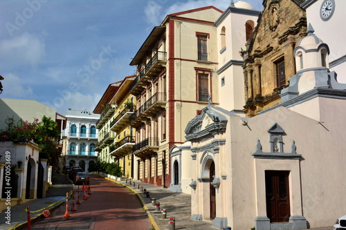 Fototapeta Naklejka Na Ścianę i Meble -  Rincones de la ciudad vieja de Panamá City, capital de Panamá