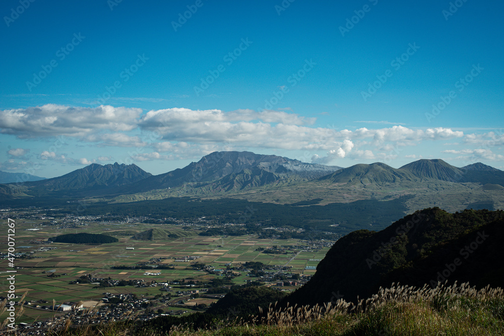 大観峰展望台からの阿蘇山の風景