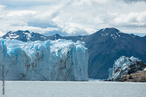 Perito Moreno Glacier view from the side in detail