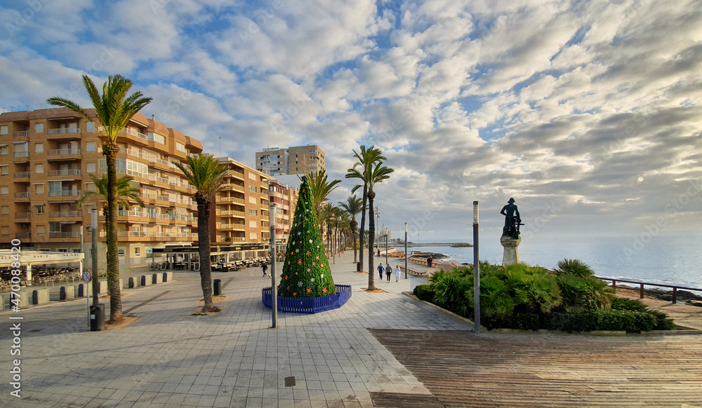 Fototapeta premium Vega Baja del Segura - Torrevieja - Estatuas - Hombre del Mar