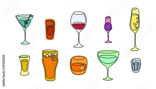 One line drawing martini rum red wine liquor champagne tequila beer whiskey vermouth vodka glass in set. Cartoon graphic sketch. Continuous line way. Hand drawn party drinks concept. Freehand drawing