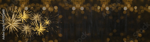 HAPPY NEW YEAR 2022 - Festive silvester background panorama greeting card banner long - Golden firework and bokeh light on dark black wooden wood wall texture