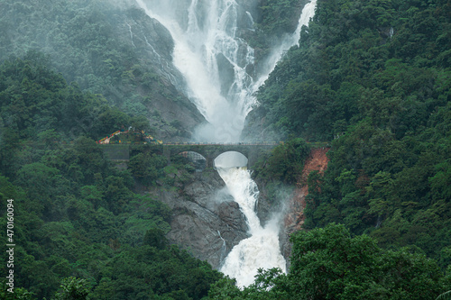 dudhsagar waterfall india goa