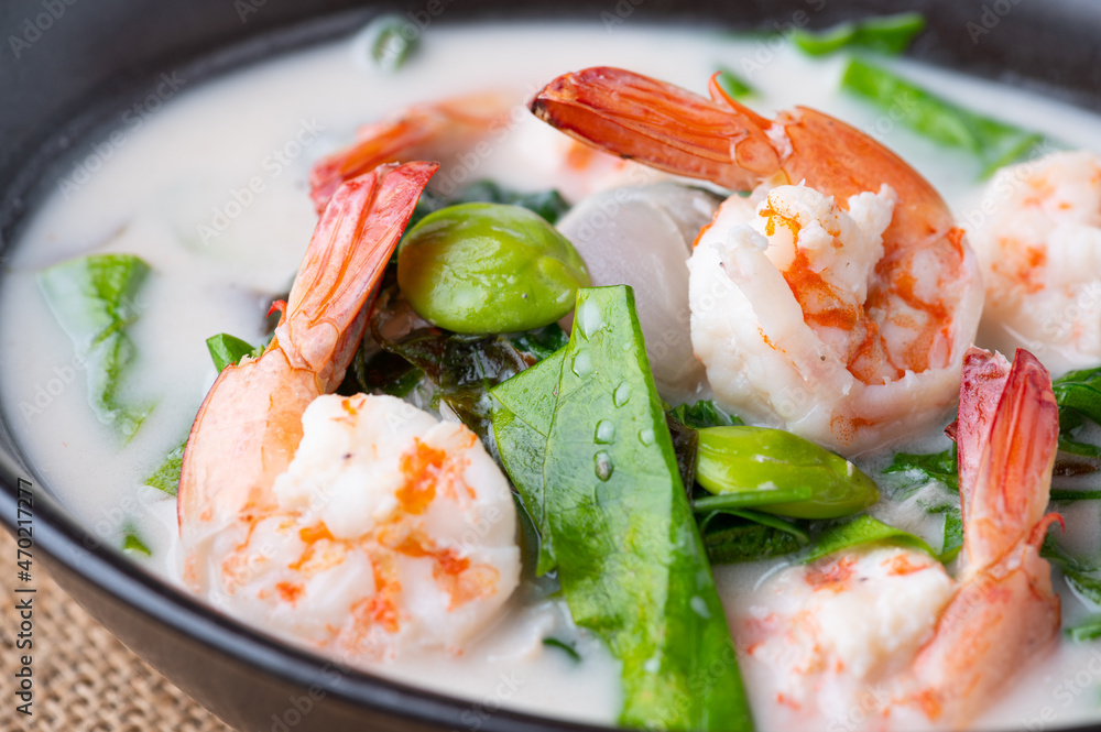 Phak Lieng Tom Kati Goong , Melindjo leaves in coconut milk soup with prawn Phak Lieng Tom Kati Goong , Melindjo leaves in coconut milk soup with prawn