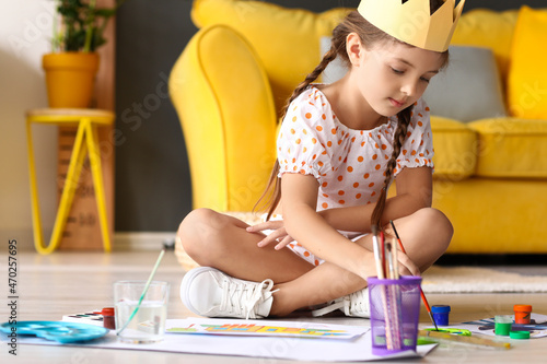Cute little girl in paper c...