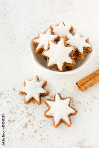 Cinnamon Star Cookies, Traditional German Zimtsterne in a Bowl with Copy Space
