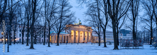 Photography Panoramic view of the Brandenburg Gate (Brandenburger Tor) in winter, Berlin, Ge