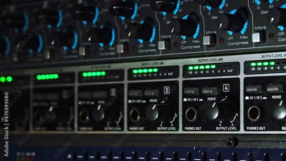 LED Indicator Level Signal on the Sound Mixing panel. Led light output level indicator green. volume meters of an analog. LED Indicator Level Signal on the Sound Mixing panel. Led light output level indicator green. volume meters of an analog.