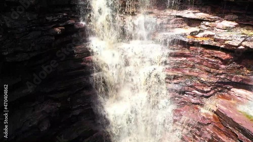 Intérieur Cascade - Chapada Diamantina - Bahia - Brésil