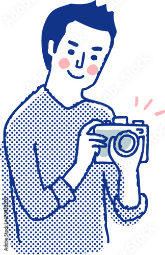 カメラを持っている笑顔の男性