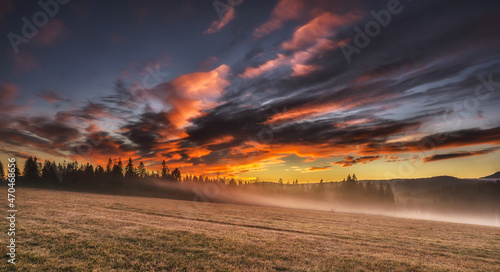 sky colors during sunrise