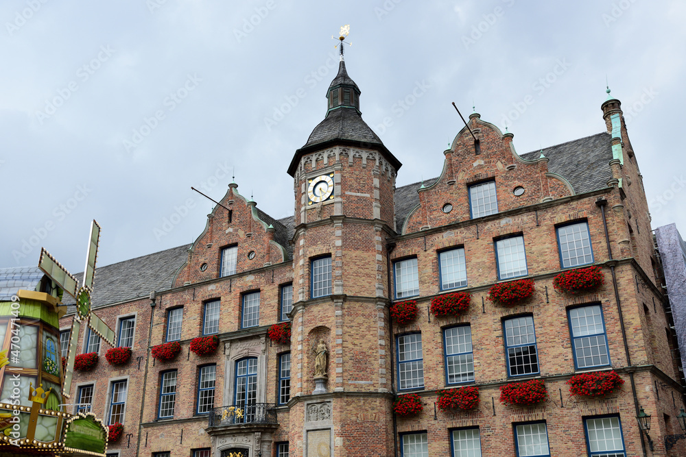 Altes Rathaus der Landeshauptstadt Düsseldorf in Altstadt, NRW, Deutschland
