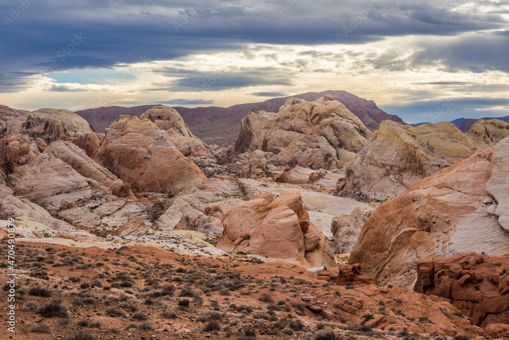 Cloudy day in Valley of Fire State Park