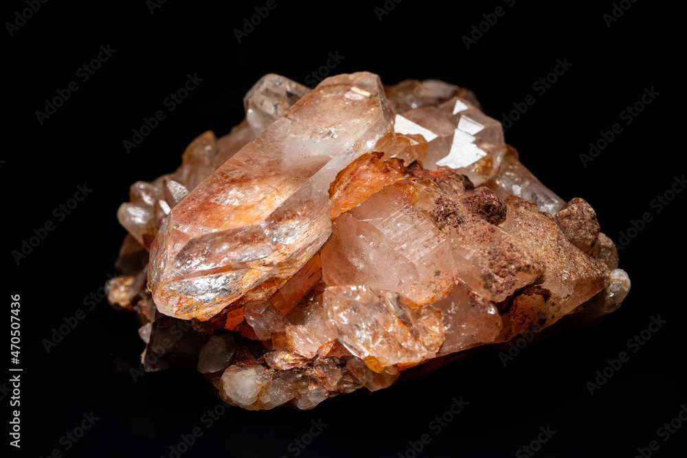 Raw crystal quartz, selective focus, found in the river, Caribbean water. Close-up of white and smoky quartz stone on black. Cluster quartz texture in natural appearance. Home decoration. Raw crystal quartz, selective focus, found in the river, Caribbean water. Close-up of white and smoky quartz stone on black. Cluster quartz texture in natural appearance. Home decoration.