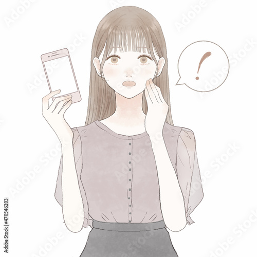 スマホを持って驚いている女性